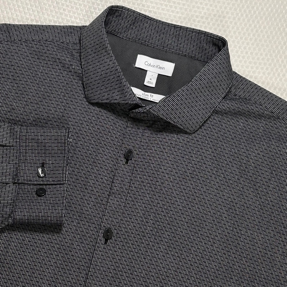 Calvin Klein Slim Fit Infinite Cool Non-Iron Dress Shirt Mens XL Black Grey
